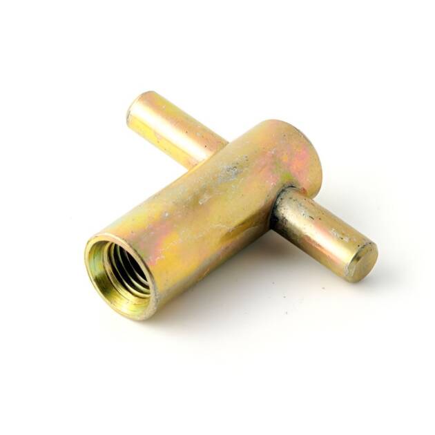 fixing socket with cross pin